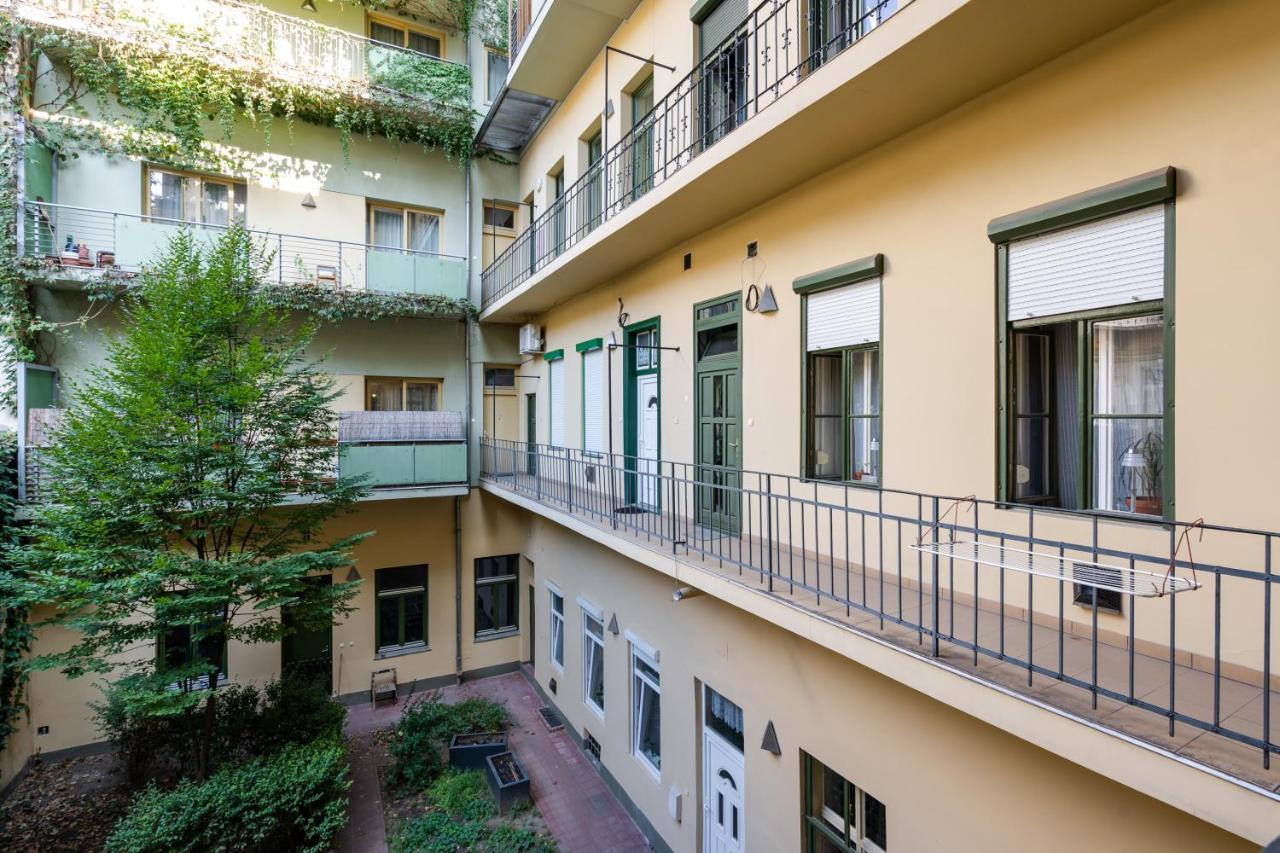 Stella Apartment Budapeste Exterior foto
